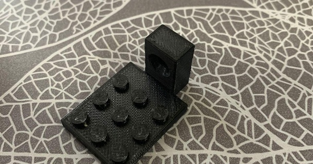 Lego Brickheadz Mauer montieren Halter Unterstützung michal download frei stl Modell Printablescom 3d Modelle Hobby Macher Ideen legokompatibel 3d print model - Mito3D
