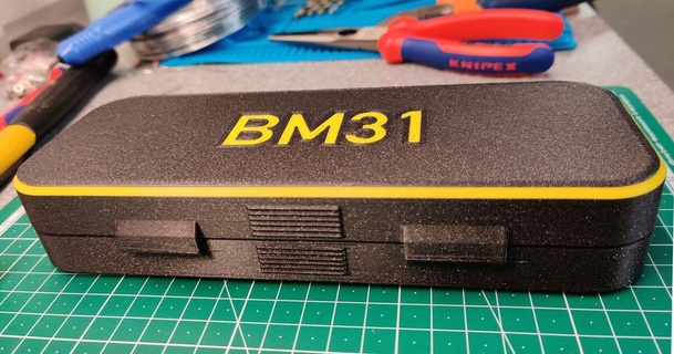 Fall Mantel bm31 Feuchtigkeit Vermesser zoltanf download frei stl Modell Printablescom 3d Modelle Hobby Macher Werkzeuge Messwerkzeug Schutz 3d print model - Mito3D
