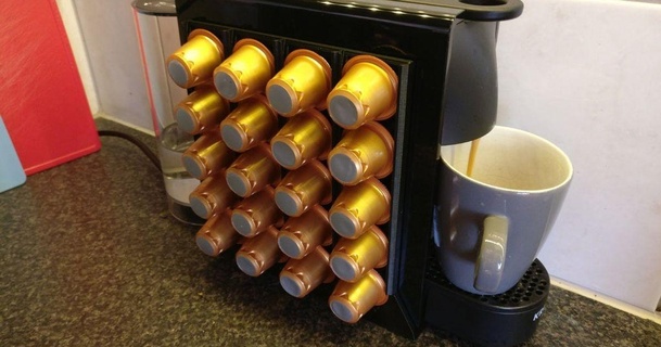öz mini kapsül ayakta durmak Prusa uyumlu Piotr Strog indir Bedava stl model printablescom 3d modeller ev halkı mutfak uçucu yağlar Nespresso nespressoessenza nespresso tutacağı 3d print model - Mito3D