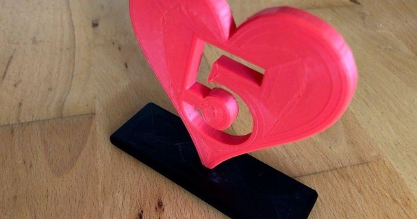 5 anno cuore trofeo dd3d Scarica gratuito stl modello printablescom 3d Modelli arte design 2d piatti loghi anniversario amore 3d print model - Mito3D