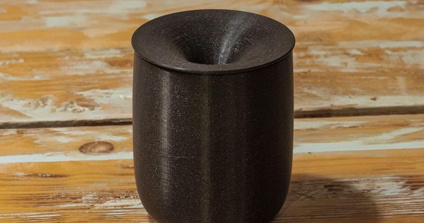 iqos heets ashtray majkjanu download free stl model printablescom 3d models household decor container vase 3d print model - Mito3D