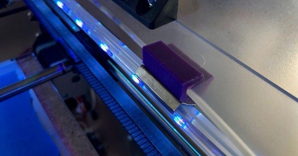 Velleman tepe k8400 Led şerit klipler anp27 indir Bedava stl model printablescom 3d modeller yazıcılar yükseltmeler Ledmount LED vellemank8400 vertexk8400 3d print model - Mito3D