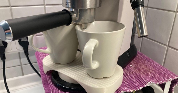 delonghi coffemachine adapter cups jam3d printstudio download free stl model printablescom 3d models household kitchen coffee coffeecup coffeecupholder coffeemachine 3d print model - Mito3D