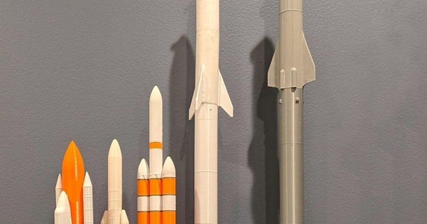 1 200 cohete laboratorio electrón snobbycoma8 descargar gratis stl modelo imprimiblescom 3d modelos juguetes juegos vehiculos motor lanzamiento rocketlab 3d print model - Mito3D