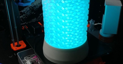 giroide relleno lámpara lexa130 descargar gratis stl modelo imprimiblescom 3d modelos Arte diseño diseños LED 3d print model - Mito3D