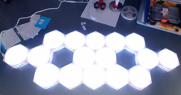 hexalight hexagonal nanoleaf réplique soudure soutien rvaccaro Télécharger libre stl modèle imprimablescom 3d modèles Ménage décor hexagone LED bande led 3d print model - Mito3D