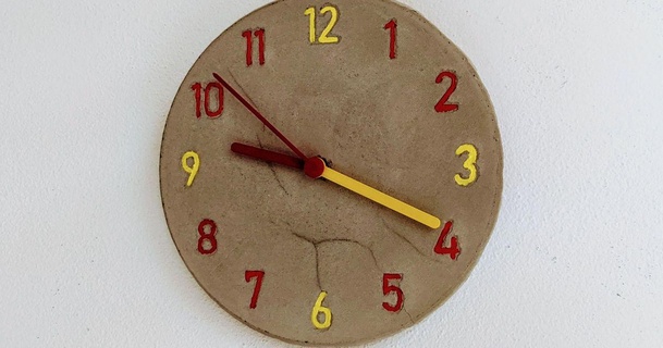 hormigón reloj molde cerdito descargar gratis stl modelo imprimiblescom 3d modelos casa decoración hormigónmolde 3d print model - Mito3D