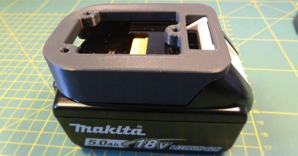 Makita Batterie Mauer montieren Halter Unterstützung area51 download frei stl Modell Printablescom 3d Modelle Hobby Macher Veranstalter Batteriehalter bl18xx bohren 3d print model - Mito3D
