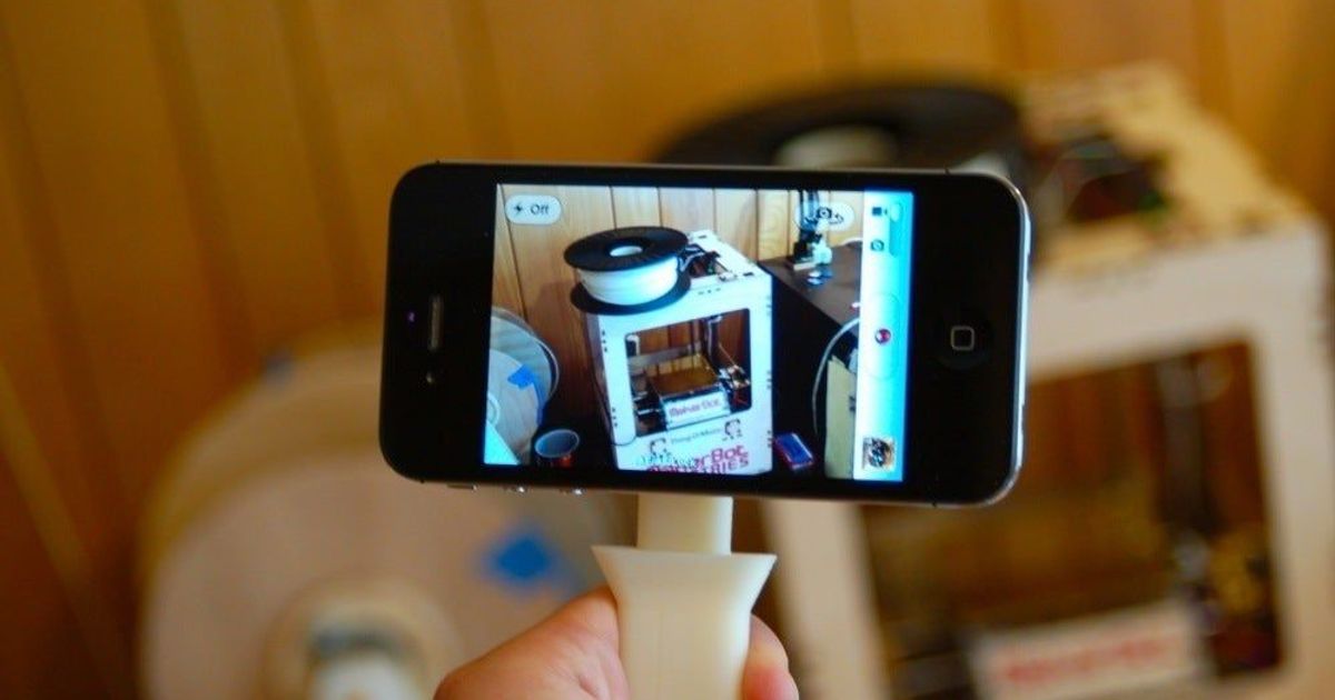 pliable iphone caméra manipuler thenewwhobbyist Télécharger libre stl modèle imprimablescom 3d modèles gadgets portable dispositifs vedette makerbot 3D print model - Mito3D