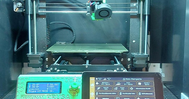 lampone touch screen + pi 4 piedi roby Scarica gratuito stl modello printablescom 3d Modelli stampanti aggiornamenti 3d print model - Mito3D