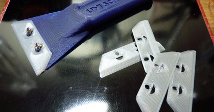 universal scraper replaceable blade vanessae download free stl model printablescom 3d models hobby & makers tools 3d print model - Mito3D