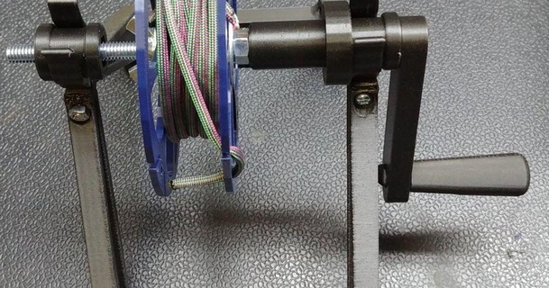 paracord spool adapter yarn spooler echomirage download free stl model printablescom 3d models hobby & makers ideas spoolholder 3d print model - Mito3D