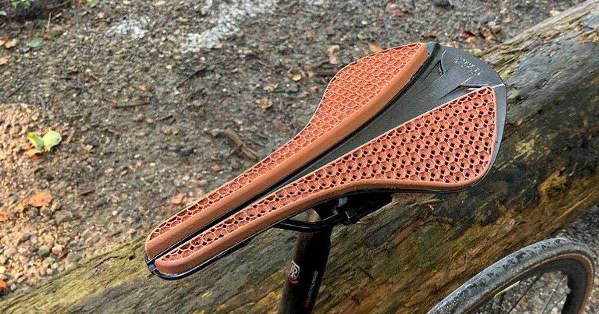 saddle pad 4 fizik meister edel download free stl model printablescom 3d models sports & outdoor bike bycikle fahrrad fahrradpolster fahrradsitz 3D print model - Mito3D