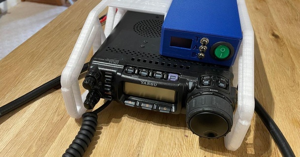 yaesu ft-857 portable frame gracro download free stl model printablescom 3d models hobby & makers electronics amateurradio hamradio radio ft857 3d print model - Mito3D