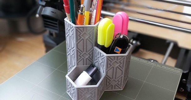 penna organizzatore whlpr Scarica gratuito stl modello printablescom 3d Modelli domestico ufficio scrivania deskorganizer matita porta 3d print model - Mito3D