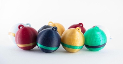 Natal bola decoração multicolorido fácil impressão apoia zaky20 baixar livre stl modelo printablescom 3d modelos casa decorações Enfeite natal 3d print model - Mito3D