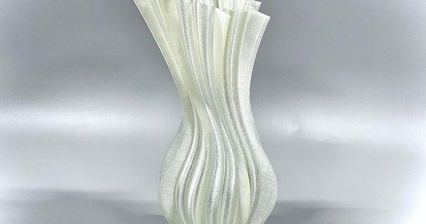 bulb vase trio christheviolanerd download free stl model printablescom 3d models art & design sculptures decor decoration decorative flowervase homedecor 3d print model - Mito3D