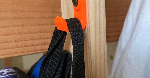 single screw hook hank download free stl model printablescom 3d models art & design wall-mounted hanger simple utilityholder wallhanger 3d print model - Mito3D