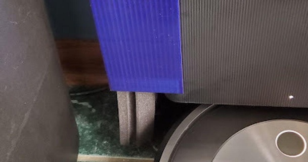 Roomba j7+ temiz temel ses sönümleyici theinappropriatemaker indir Bedava stl model printablescom 3d modeller hobi yapımcılar elektronik taban irobot robot vakum oda yükseltmeleri 3d print model - Mito3D