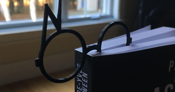 harry potier signet archipel Télécharger libre stl modèle imprimablescom 3d modèles Ménage Bureau livre signets lunettes 3d print model - Mito3D