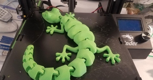 curled articulated lizard stetofire download free stl model printablescom 3d models toys & games action figures statues curl large 3d print model - Mito3D