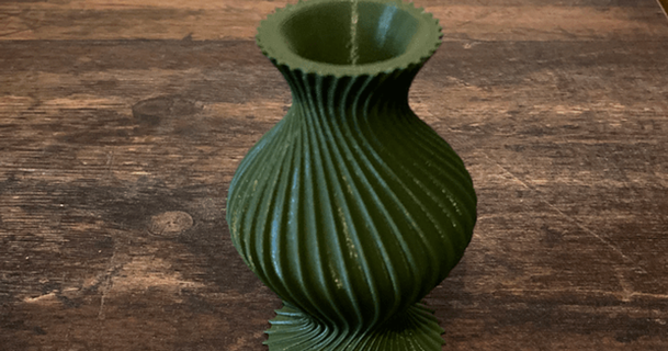 esprit aimer za spirale vase marek Télécharger libre stl modèle imprimablescom 3d modèles Ménage décor 3d print model - Mito3D