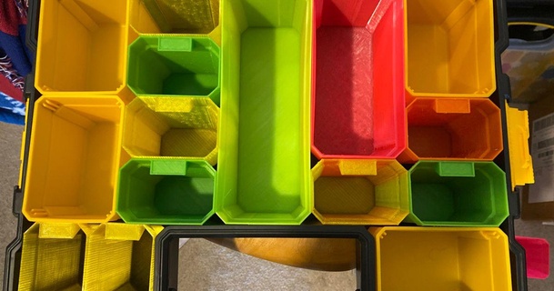 Dewalt profesyonel uzun çöp kutuları oyuncak üreticisi indir Bedava stl model printablescom 3d modeller hobi yapımcılar araçlar saklama kutusu atölye 3d print model - Mito3D