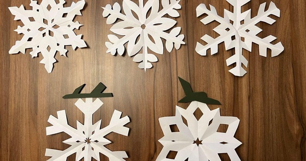 perfect snowflake tool mre download free stl model printablescom 3d models seasonal designs winter & christmas year's snow stencil 3d print model - Mito3D