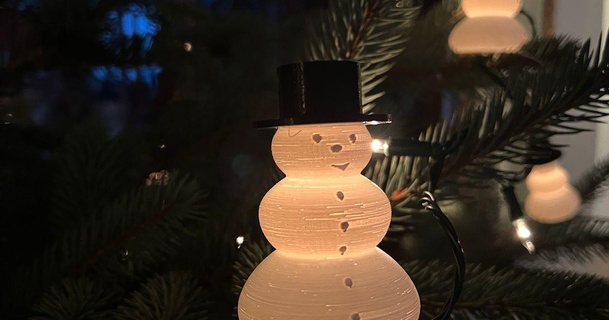 pupazzo neve allegati catena luci Natale alberi lars stampa soluzioni Scarica gratuito stl modello printablescom 3d Modelli stagione disegni inverno anni decorazioni natalizie 3d print model - Mito3D