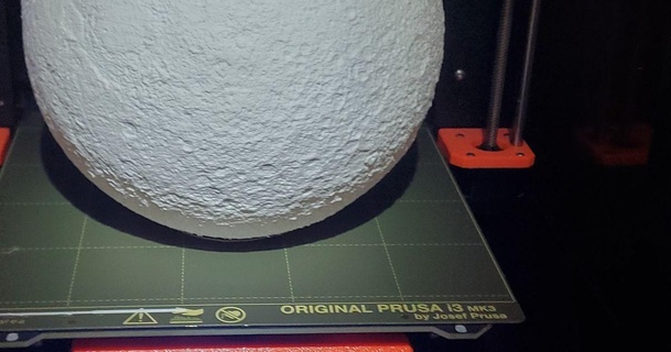 luminária noz lua globo cantarolando baixar livre stl modelo printablescom 3d modelos casa decoração 3d print model - Mito3D