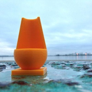 spacepod toothbrush holder redpah 3d print model - Mito3D