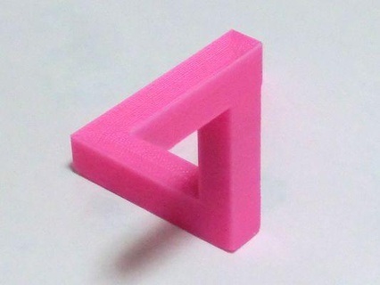 paradosso design penrose triangolo rossa 3d print model - Mito3D