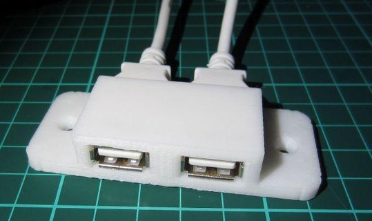 table monté panneau USB extenseur câble redpah 3d print model - Mito3D