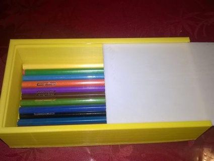 boite crayons couleur redpah 3d print model - Mito3D