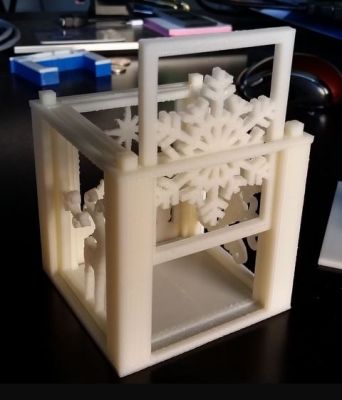 holiday lantern swappable panels redpah 3D print model - Mito3D