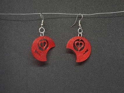 cuore orecchini rossa 3d print model - Mito3D