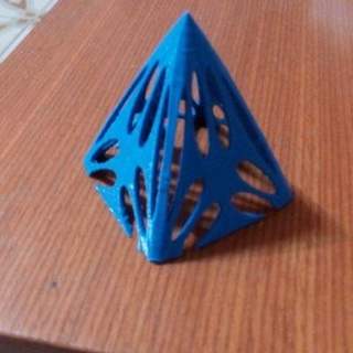 decorativo pirâmide redpah 3d print model - Mito3D