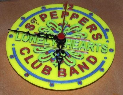 Beatles sargento pimientos solitario corazones club banda reloj redpah 3d print model - Mito3D