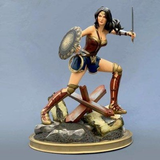 warrior wonder woman statue - 3d print model cheriloyet 3d print model - Mito3D