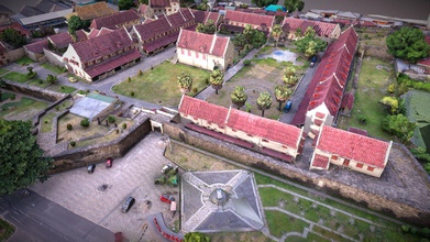 fort rotterdam makassar - download free 3d model dekahobby e24f141 built location earlier makassarese called ujung pandang although has been claimed some authors dates back 1545 there no direct evidence this seems more likely 1634 part fortification programme rulers undertook response war dutch east india company voc which broke out year original jum pandan allegedly named after pandanus trees growing vicinity gave its name city another photogrammetry using mavic 2 pro photo benfrizs charles reynolds https webfacebookcom benfrizsally wwwinstagramcom reyndrone wwwyoutubecom channel ucdaiqka3epagamvv9u-hboa 3d print model - Mito3D
