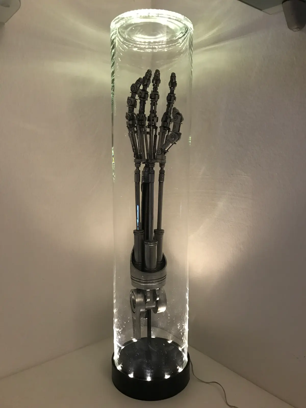 1 terminator arm lichter 3d by layerlux3d on danke 3D print model - Mito3D