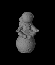 astronaut scanned revopoint pop 2 3d model thangs 3d print model - Mito3D