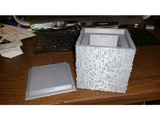 borg cube géocache 3d by cnlson 3d print model - Mito3D