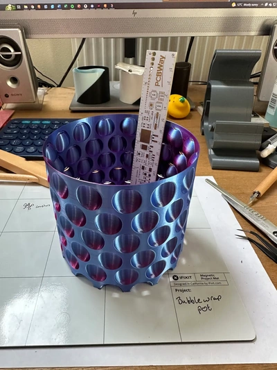 bulle emballage vase retour l'école 3d by 39 arbre thé 3d print model - Mito3D