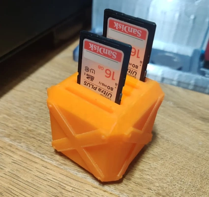 caisse 6 fente sd carte titulaire soutien facile impression 3d by singularité 3d print model - Mito3D