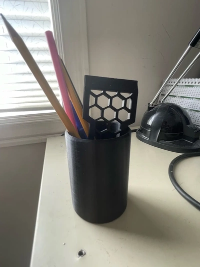 cylinder based pencil holder - 3d by edwardg9020 on thangs 3d print model - Mito3D