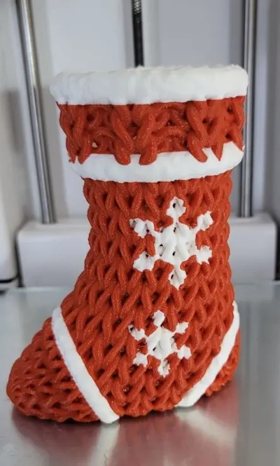 dual color remix of knitted stocking - 3d by w3dmaker on thangs 3d print model - Mito3D