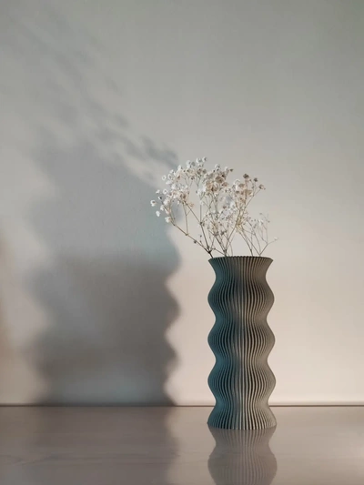plante grimpante vase 3d by creaserra 3d print model - Mito3D