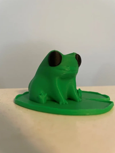 fred frog butt thicc on a lillypad - 3d by smileyprinter thangs 3d print model - Mito3D