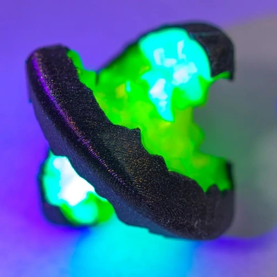 jeot sferikon 3d by teşekkürler küreler jeotlar kristal kristaller parlak mücevher değerli taş taşlar rulo yuvarlanma titrek yalpalama 3d print model - Mito3D